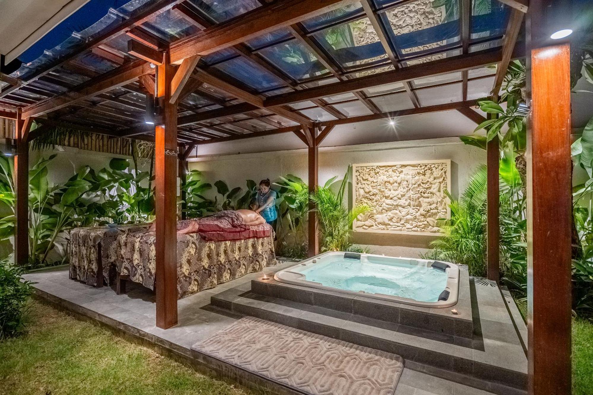 Вілла Tranquility Manor Bali Санур Екстер'єр фото