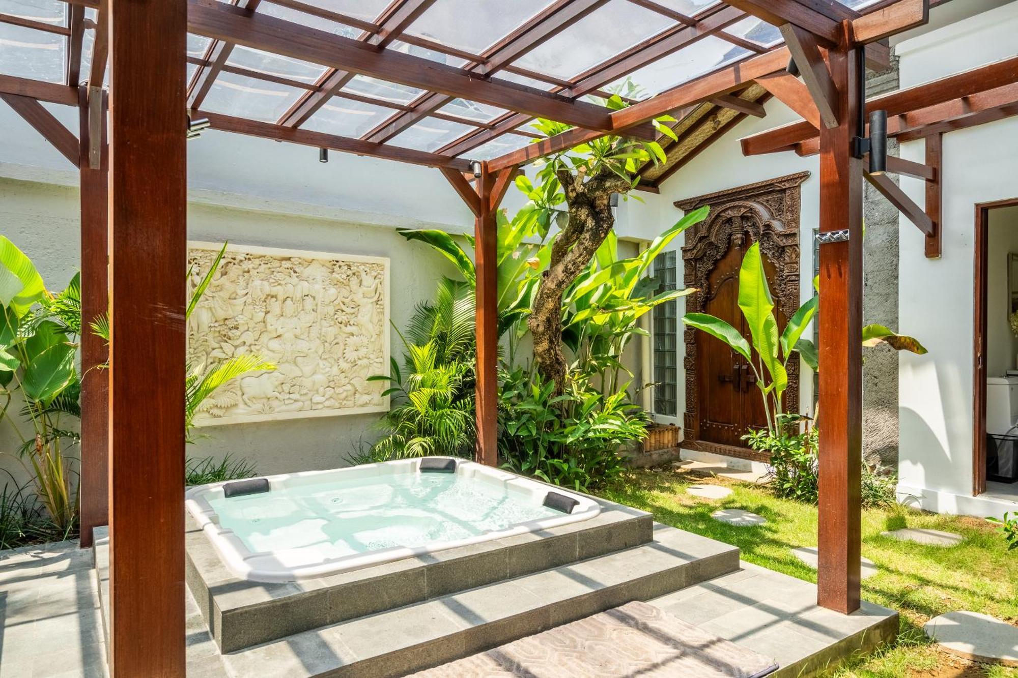 Вілла Tranquility Manor Bali Санур Екстер'єр фото