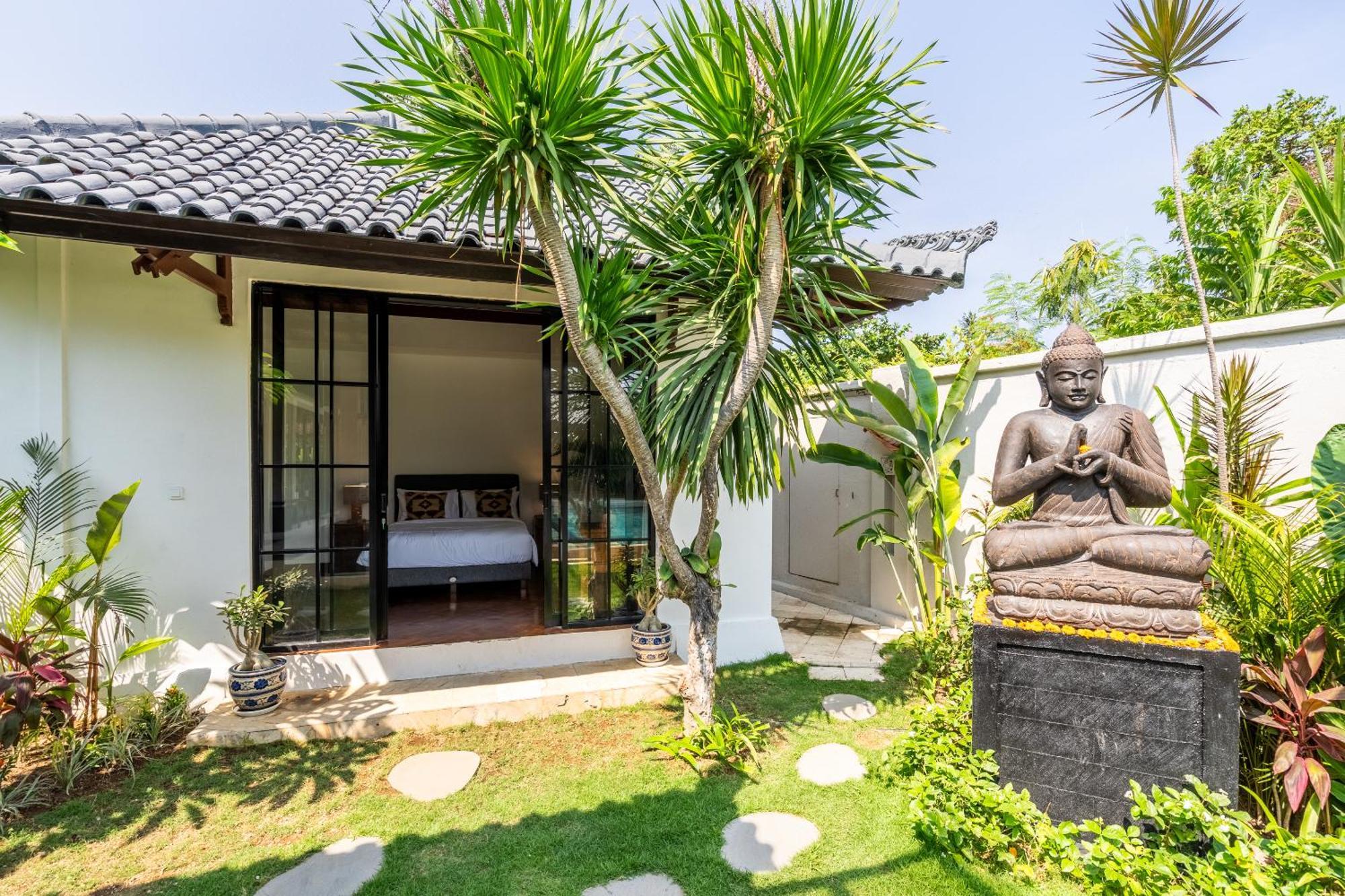 Вілла Tranquility Manor Bali Санур Екстер'єр фото